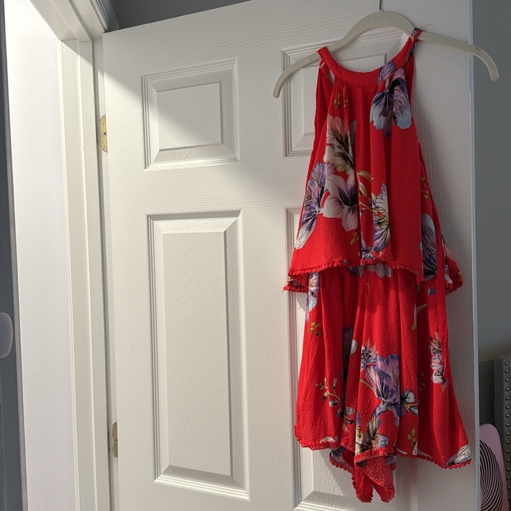 Style Rack Romper - Picture 2 of 4